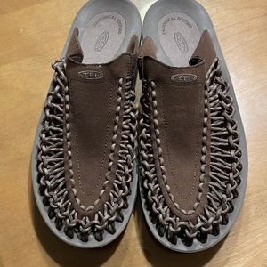 Keen Unique Mens Slides 9.5